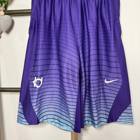 Nike Kevin Durant Mens Purple Basketball Shorts Size Medium - Picture 3 of 8